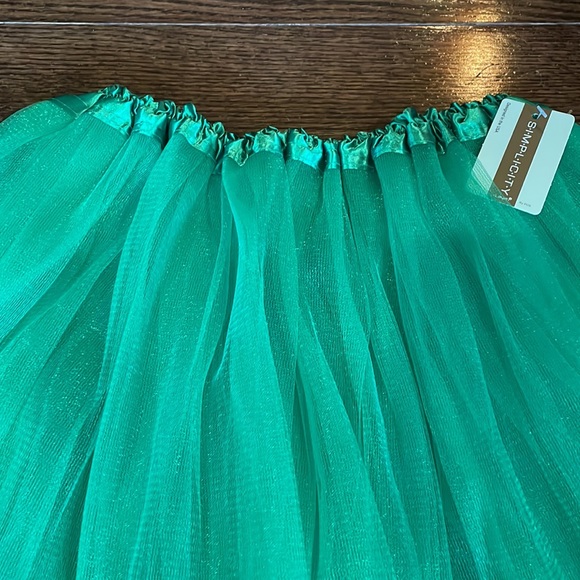 Green tutu - Picture 2 of 3